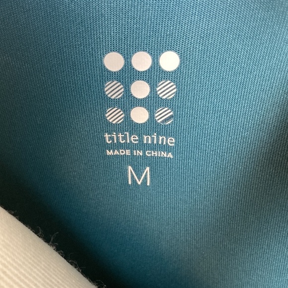 TITLE NINE- Freelance Dress Solid Fit& Flare V Neck Romper Athletic Gorp Skort - Picture 14 of 16